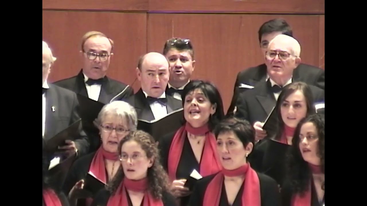 Coral Manuel de Falla 2004