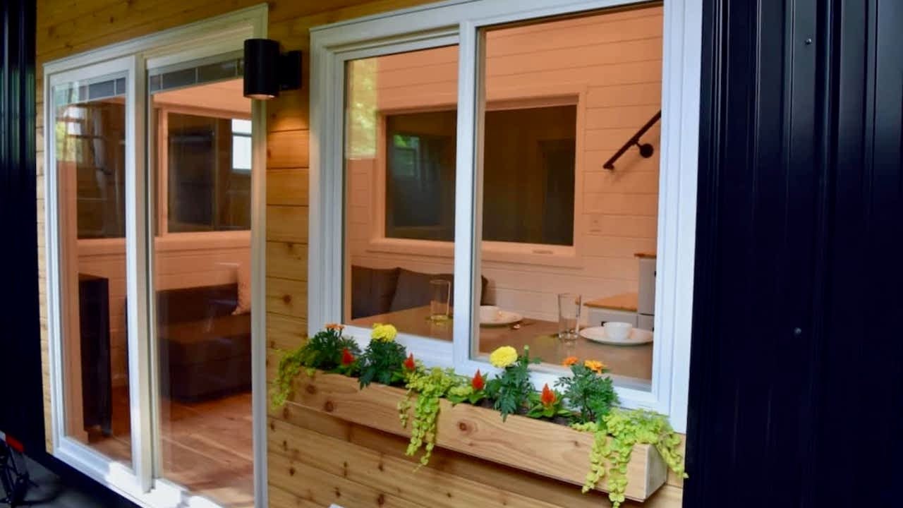 Stunning Tiny House With Huge Loft and Just Completed For Sale