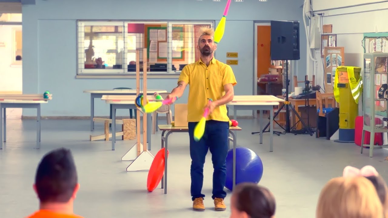 Functional Juggling
