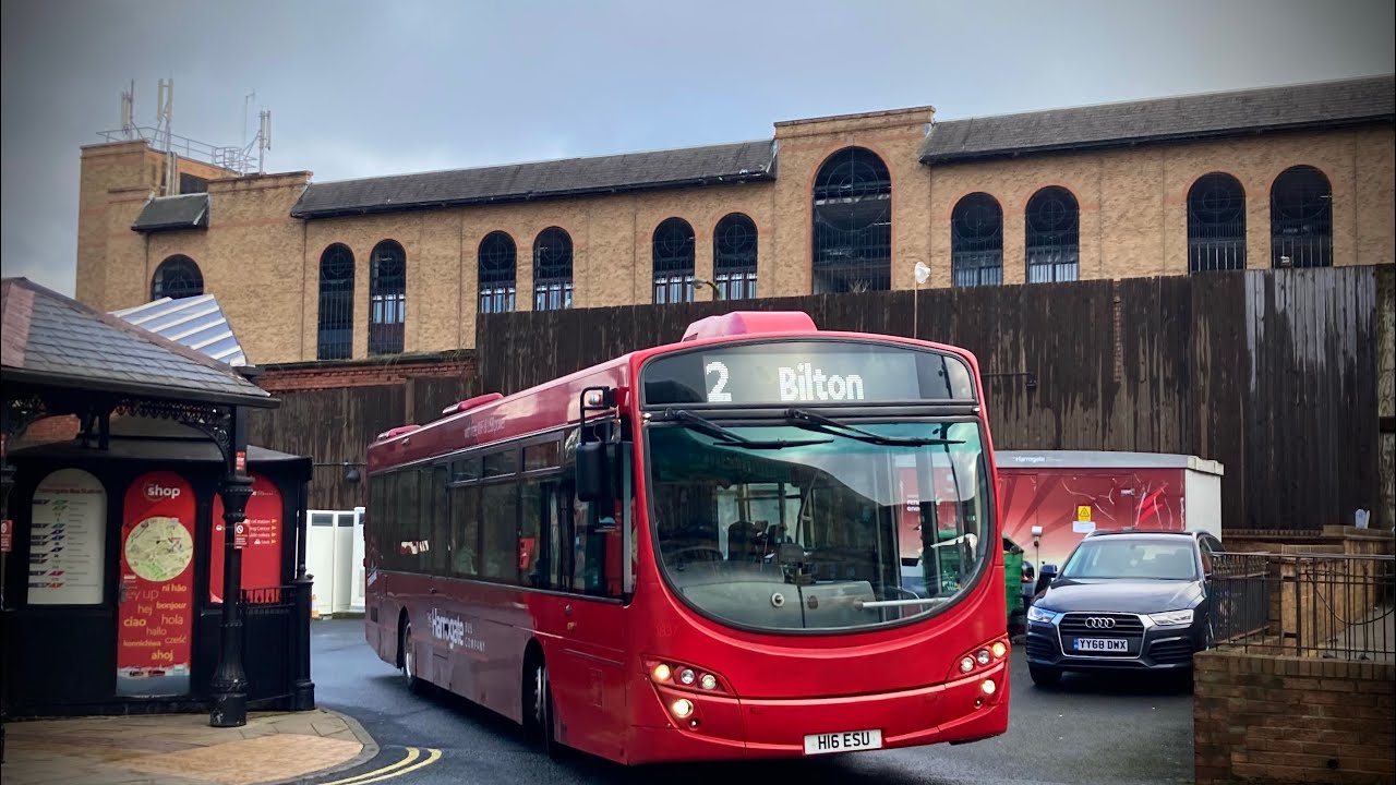 Harrogate Bus Company 1837-H16 ESU on the 6