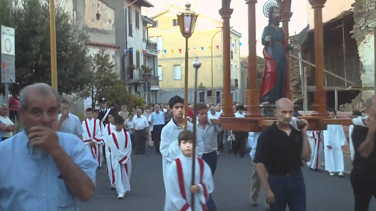 Meana Sardo: Processione per la festa di S.Bartolomeo