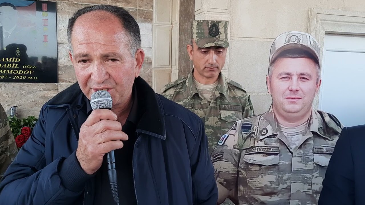 Qazax rayonu. Şəmistan Şəhvələdov adına xanlıqlar kənd tam orta məktəbinin 6-A və 1-B sinifi.