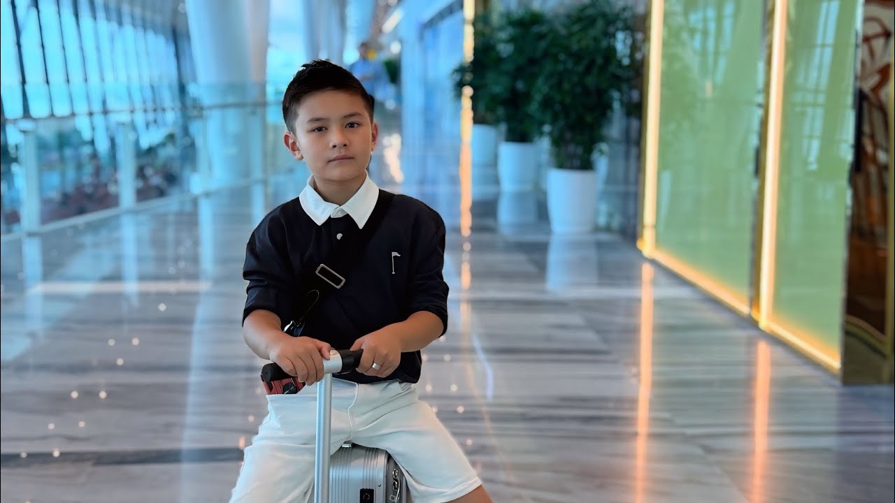 Bắt đầu hành trình kỷ niệm 30 năm ca hát của Ba Đan Trường - Chuyên bày đến Hà Nội 
