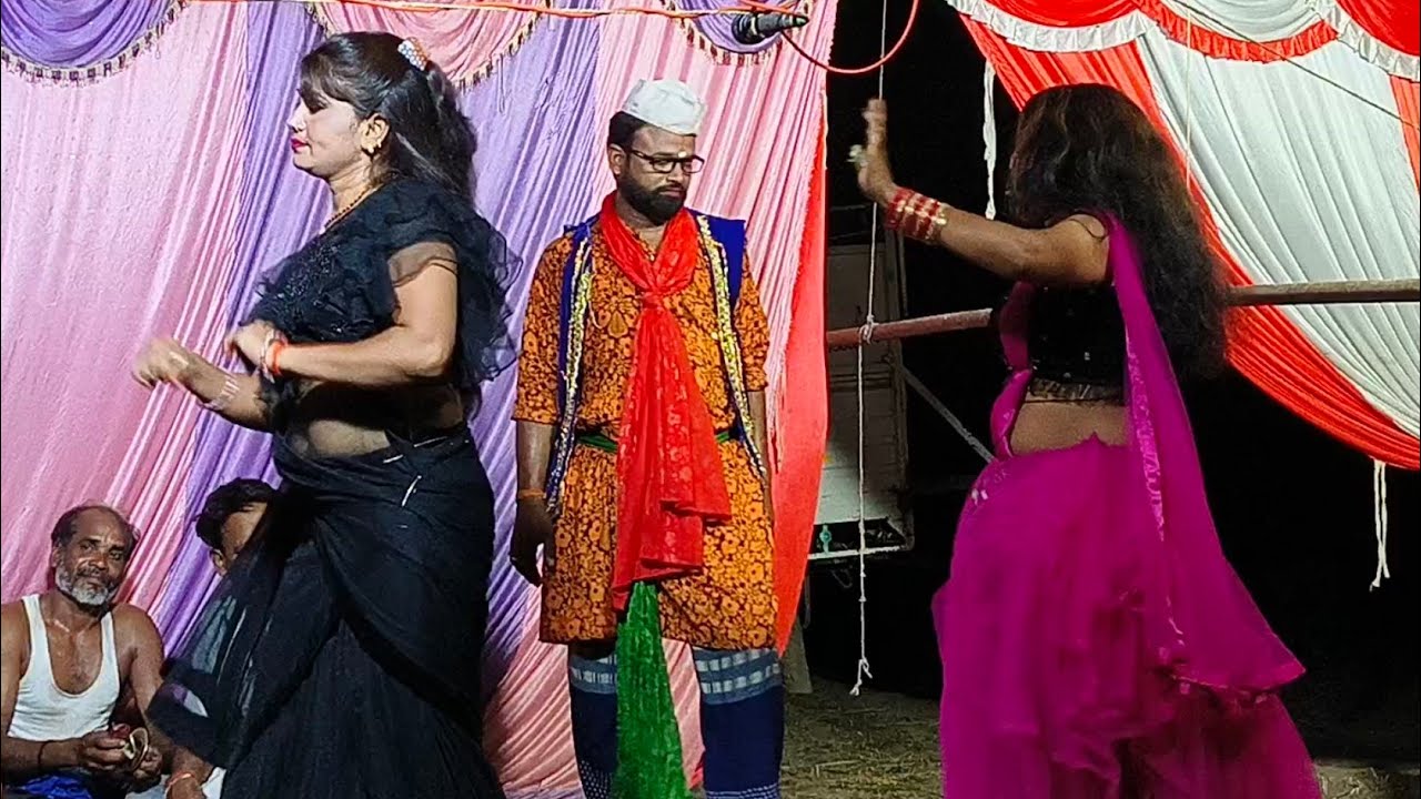 #video बाबा म्यूजिक आदर्श ड्रामा नौटंकी पार्टी दो डांसरों के बीच फंसा जोकर #Drama_Nach_Express 