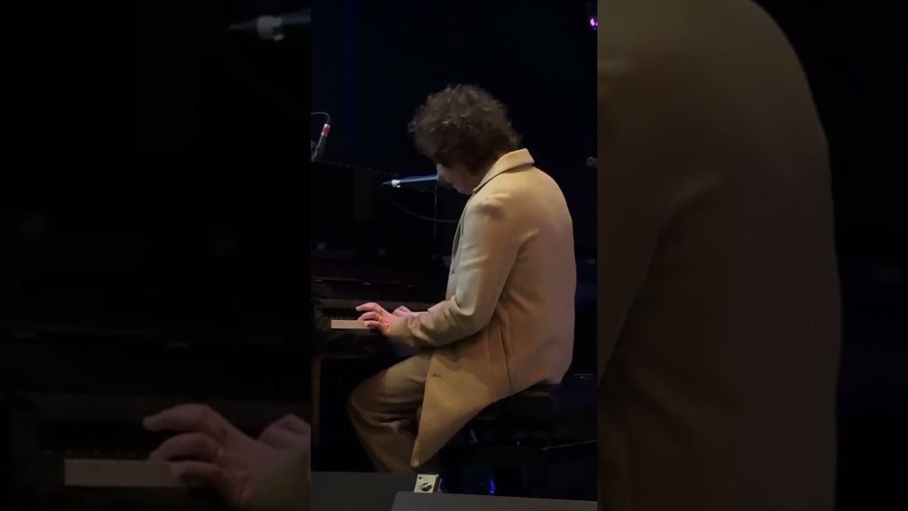 Portland- Aurora @ Macca club Hasselt 13/12/2025 (solo)