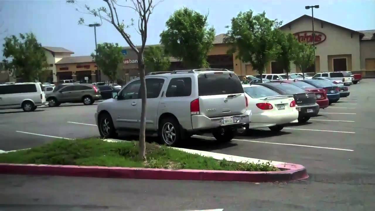 Eastvale Ralph's shopping center.