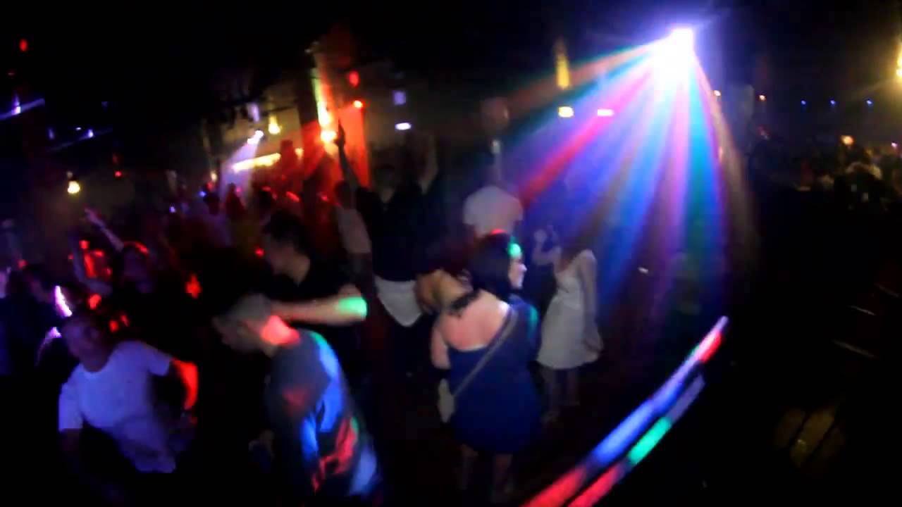 Monroes The Original All-Nighter Touches Down At Maximes