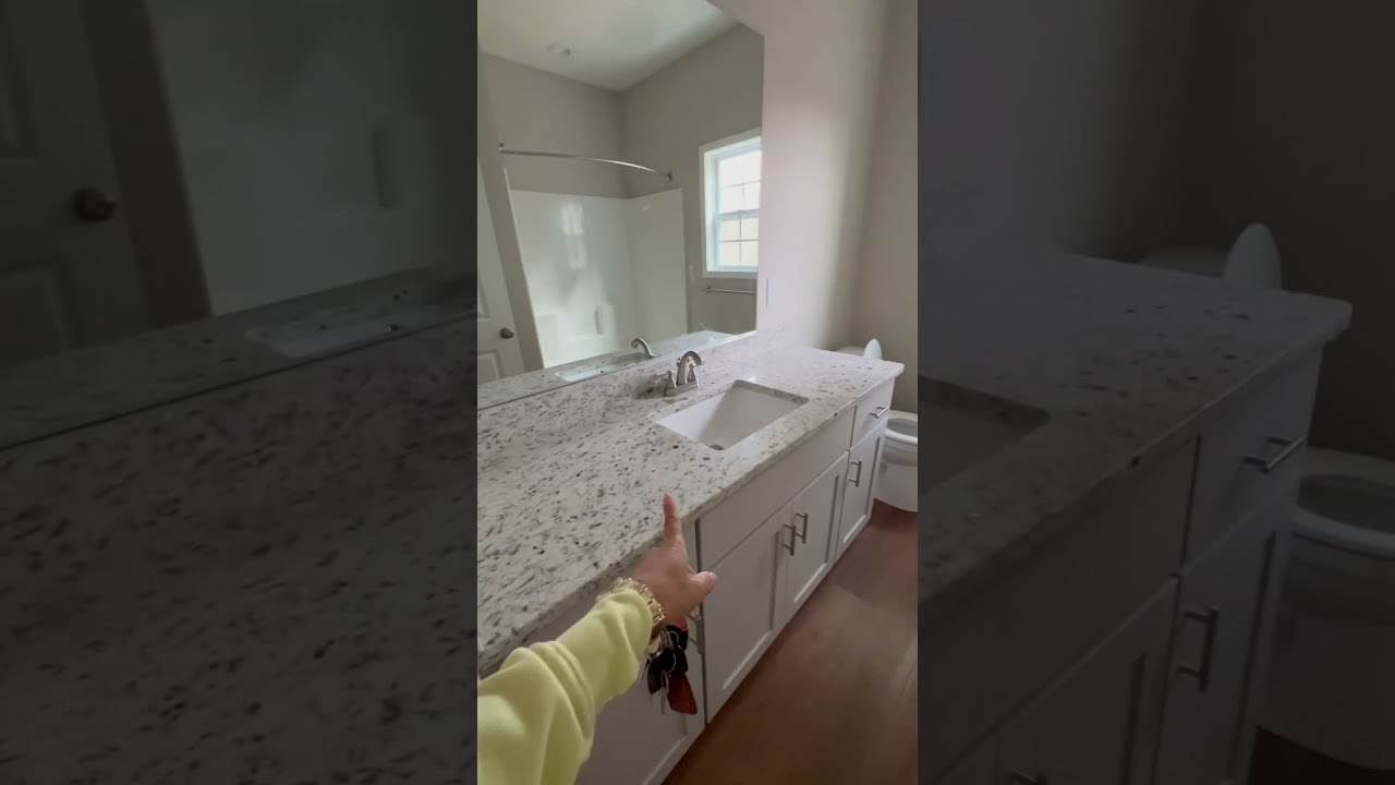 Посмотрите на этот #дом который имеет прекрасный участок-большой без ограничения. КАК вам? #риэлтор