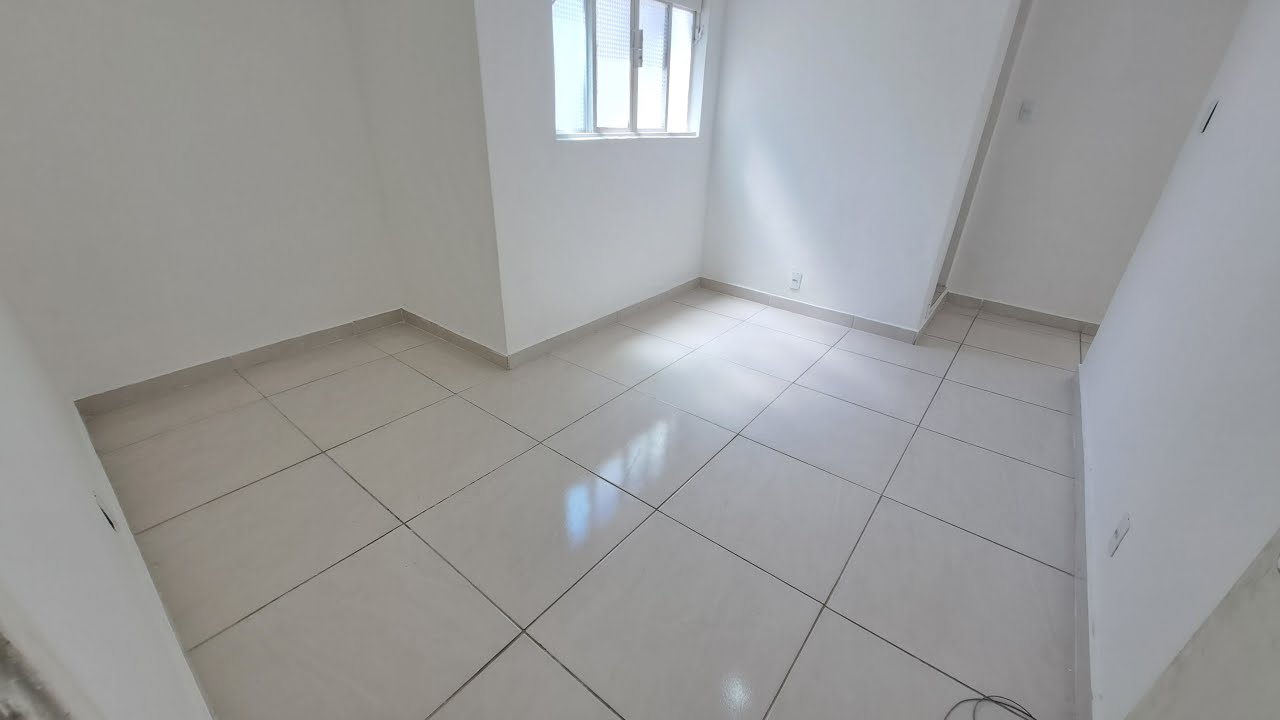 Apto Impecável p/ fins Comercial ou Residencial de 65m2 com 2 dorms na Vila Alpina p/ Locação