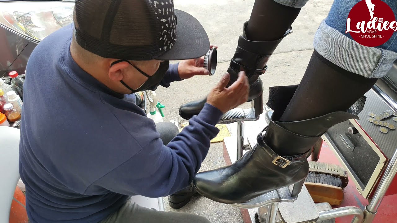 39  Acoustic Boots #asmr #shoeshine #ladies #ladiesasmrshoeshine #sexy #boots