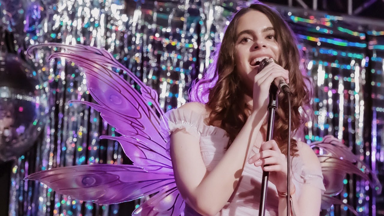 Stella Scholaja - Sweet Revenge (Live)