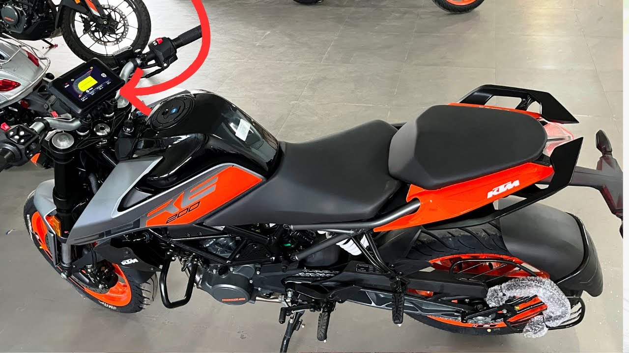 New 2024 KTM Duke 200 With TFT Display Detailed Review