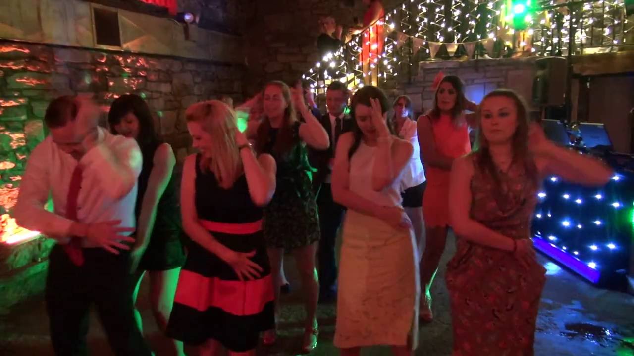Lee Live (Wedding DJ), Edinburgh: Marlin's Wynd - Macarena