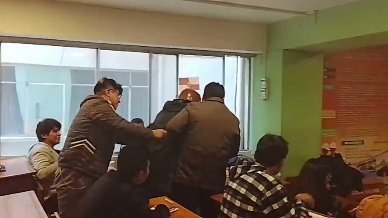 GRUPO 5 ; CIV-252  NORMAS Y CONTRATOS LEGALES