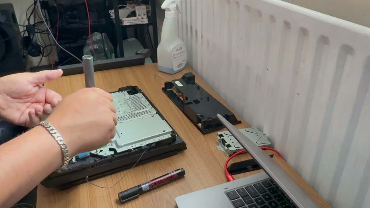 PS4 Pro overheating/ loud FIX .