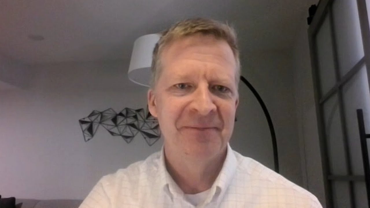 WestJet Pilots Potential Strike for Victoria Day Weekend | Bernard Lewall | Guest | Bridge City News