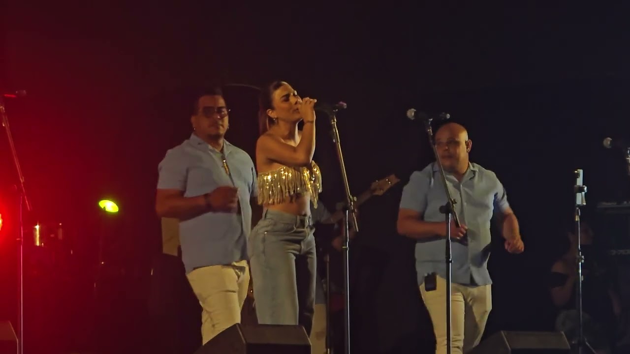 Brunella Torpoco - San lázaro Costa 21#brunellatorpoco #salsa #concierto #costa21 #artistas #amor 