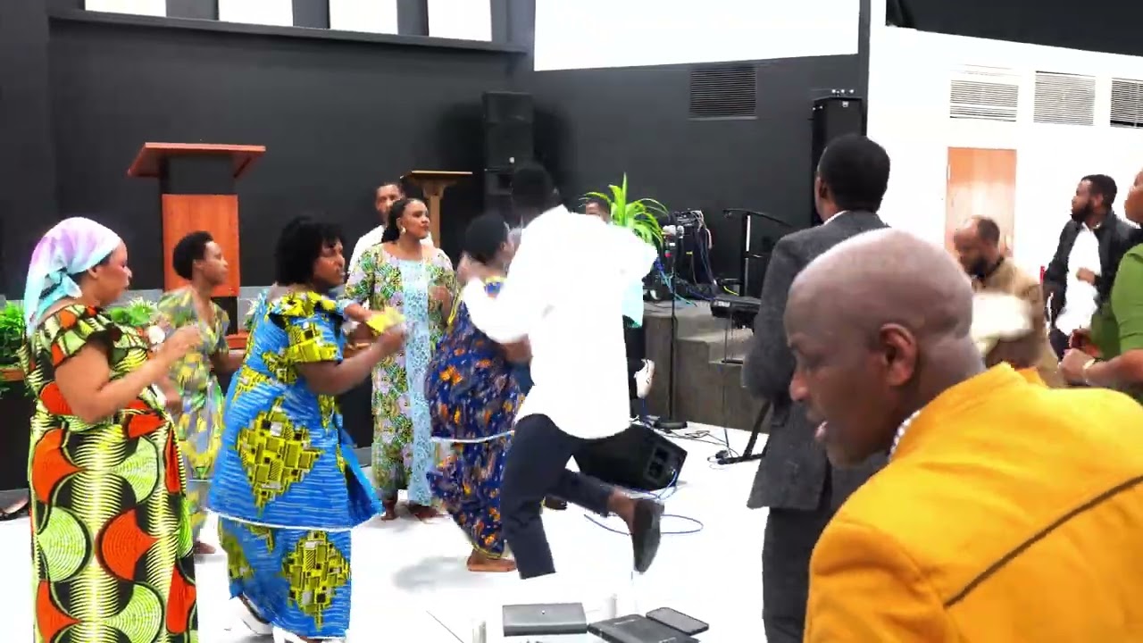 🔥MUCONGOMANI YONGEYE KUNEZEZA IMITIMA YABANTU MURI STONE BRIDGE CEDAR RAPIDS MBEGA UMUNEZERO🔥🔥