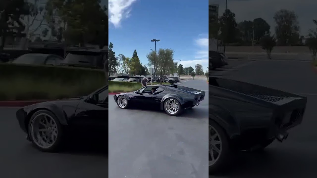 DeTomaso Panteras