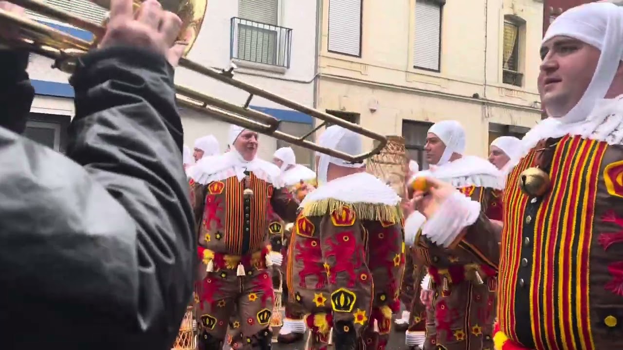 CARNAVAL LA LOUVIÈRE 2024 POLKA-MARCHE LES INDÉPENDANTS