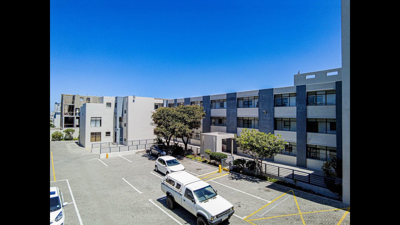 3 bedroom Apartment for  | Bloubergstrand