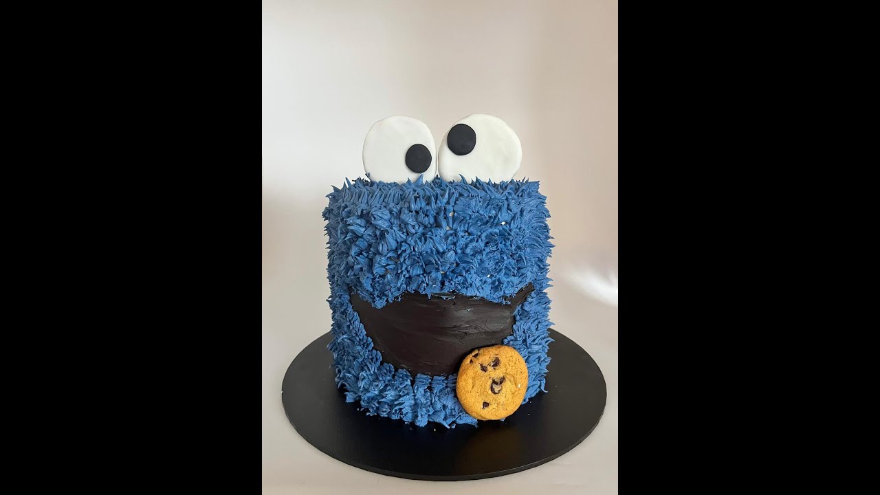 This INCREDIBLE Cookie Monster Cake was so fun to make! #shorts