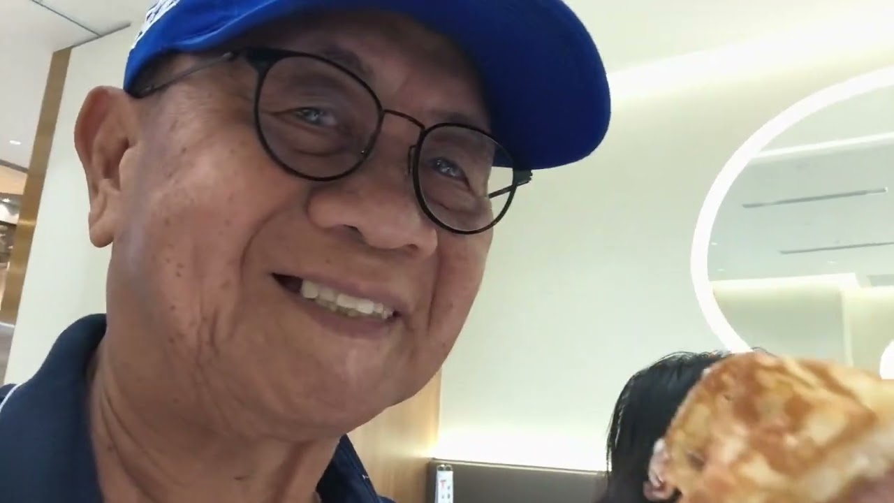 Relax a while having our high tea at Sunway Pyramid.. 27.2.26