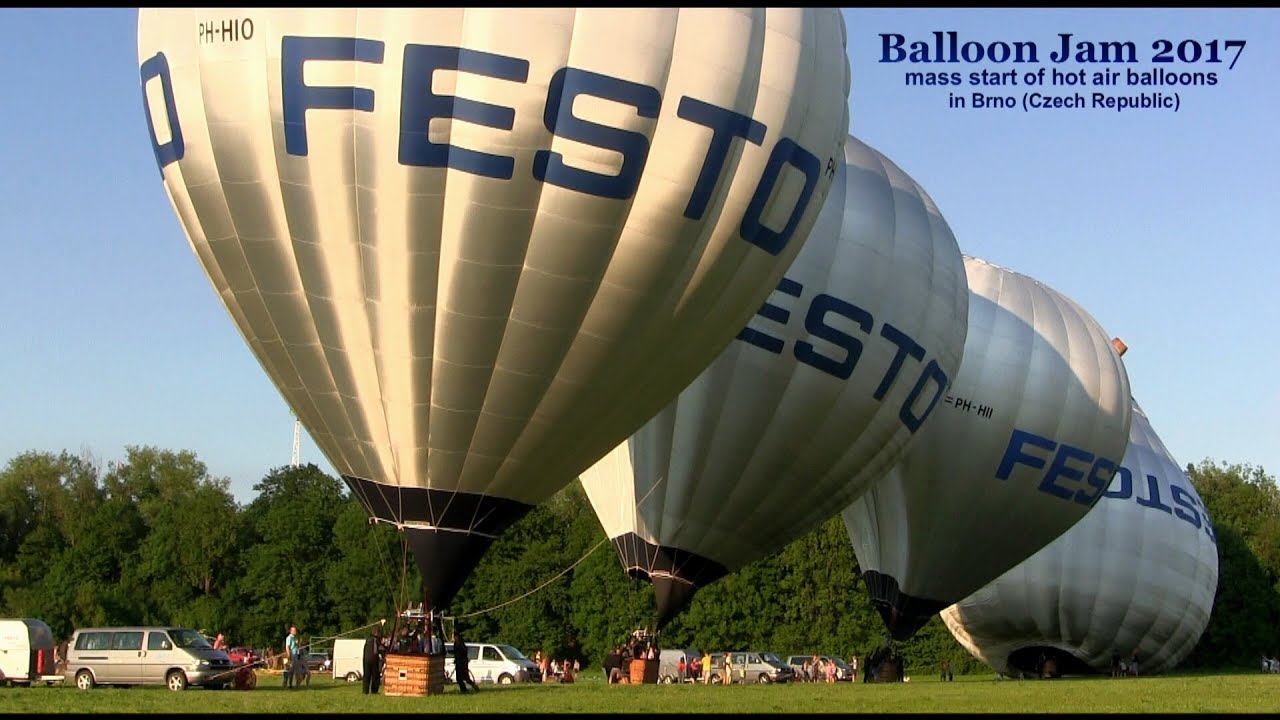 Balloon Jam 2017 - mass start of hot air balloons in Brno (Czech Republic)