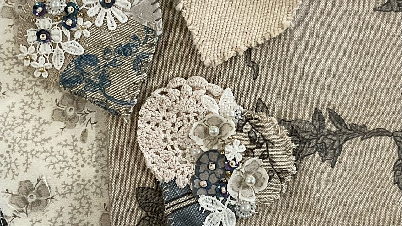 Part 26 Prompt: Love adding some scrappy hearts #roxysjournalofstitchery #roxycreations #slowstitch