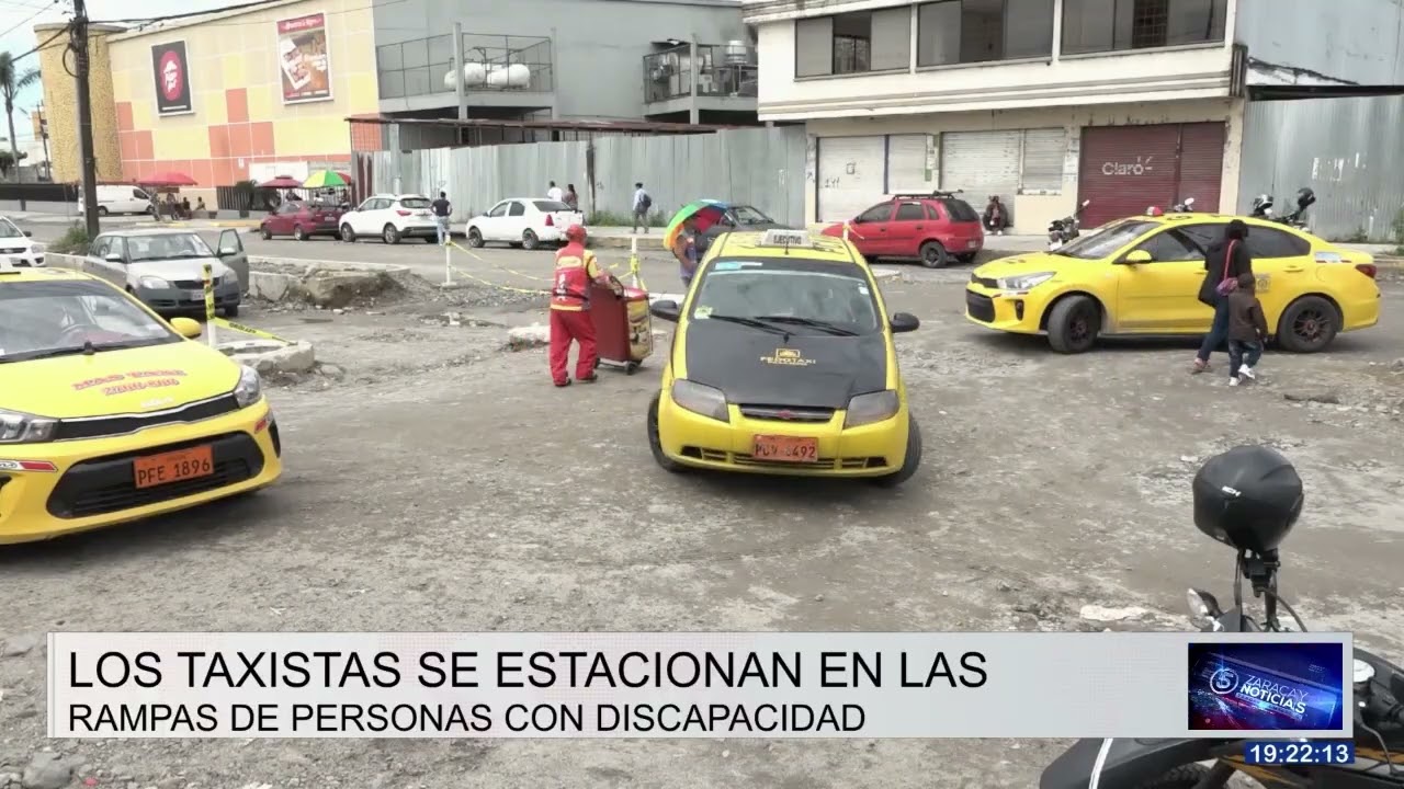 USUARIOS TIENEN PROBLEMAS PARA INGRESAR AL HOSPITAL GUSTAVO DOMINGUEZ