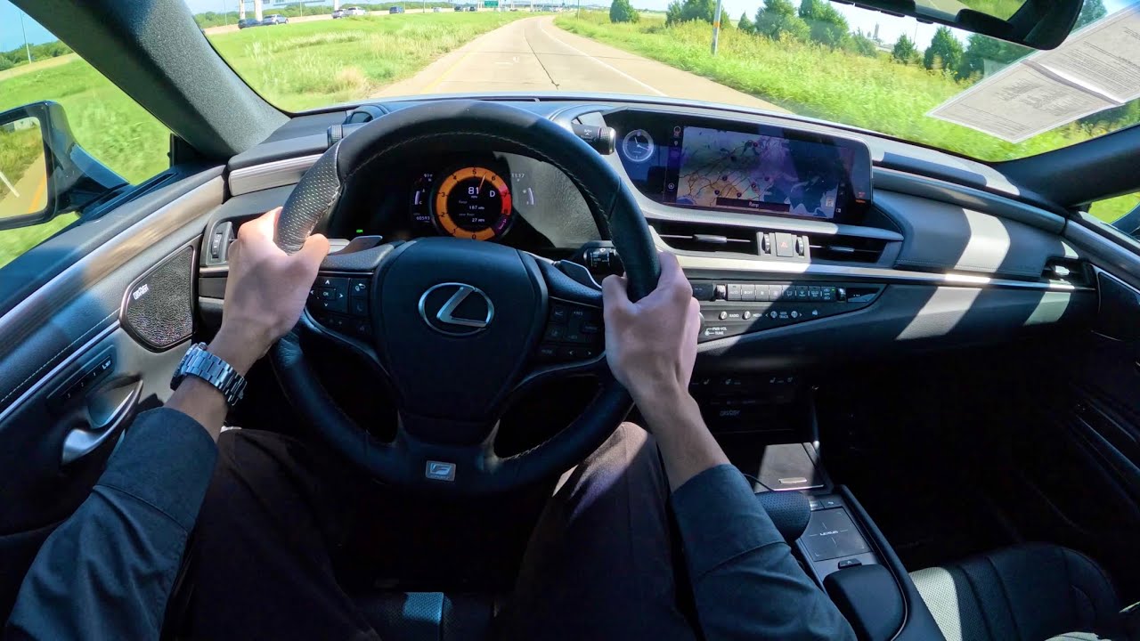 Lexus ES 350 F Sport 2019 года — тест-драйв от первого лица