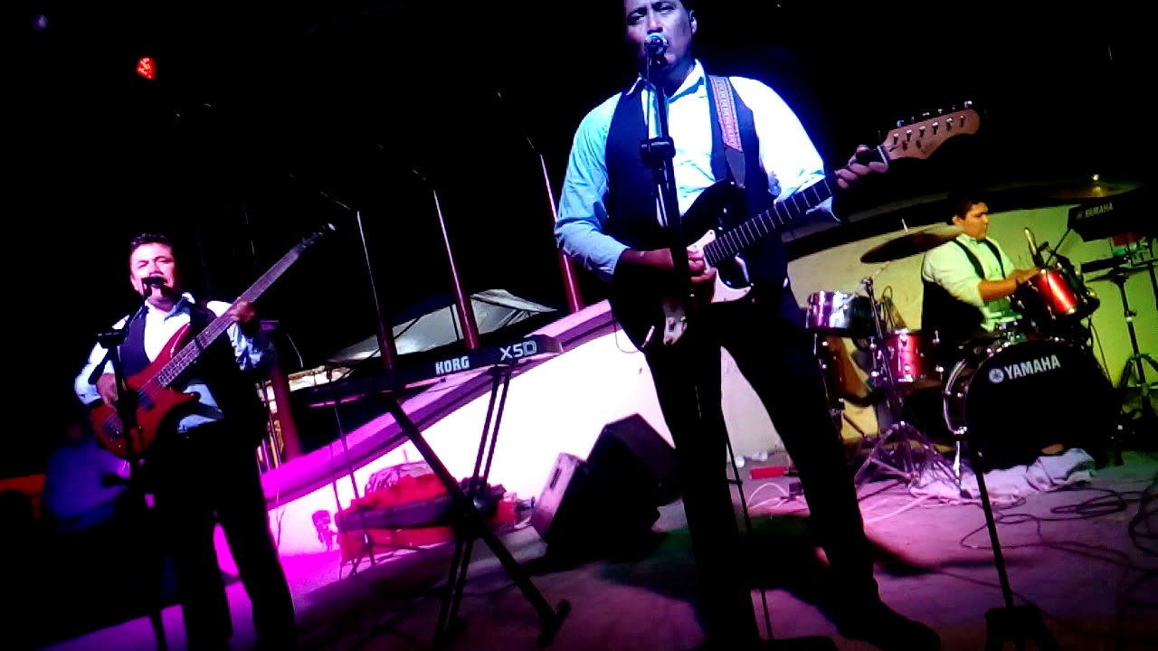 Grupo familiar en vivo en el porvenir.Chiapas