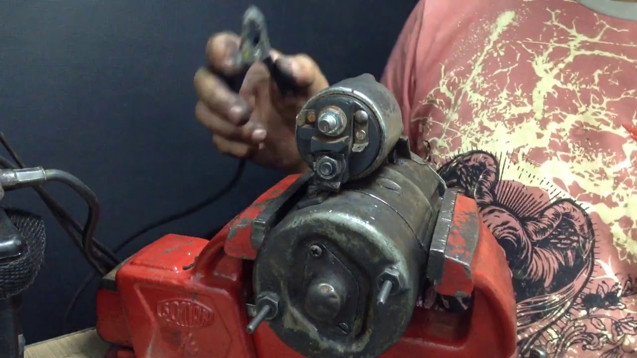 Mendonça - motor de arranque não dá sinal de partida qual peça trocar???