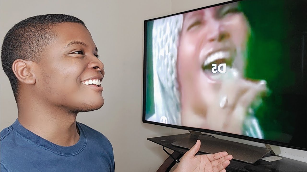 Aretha Franklin vs Patti Labelle - BELTING BATTLE C5 - D6 (REACTION)