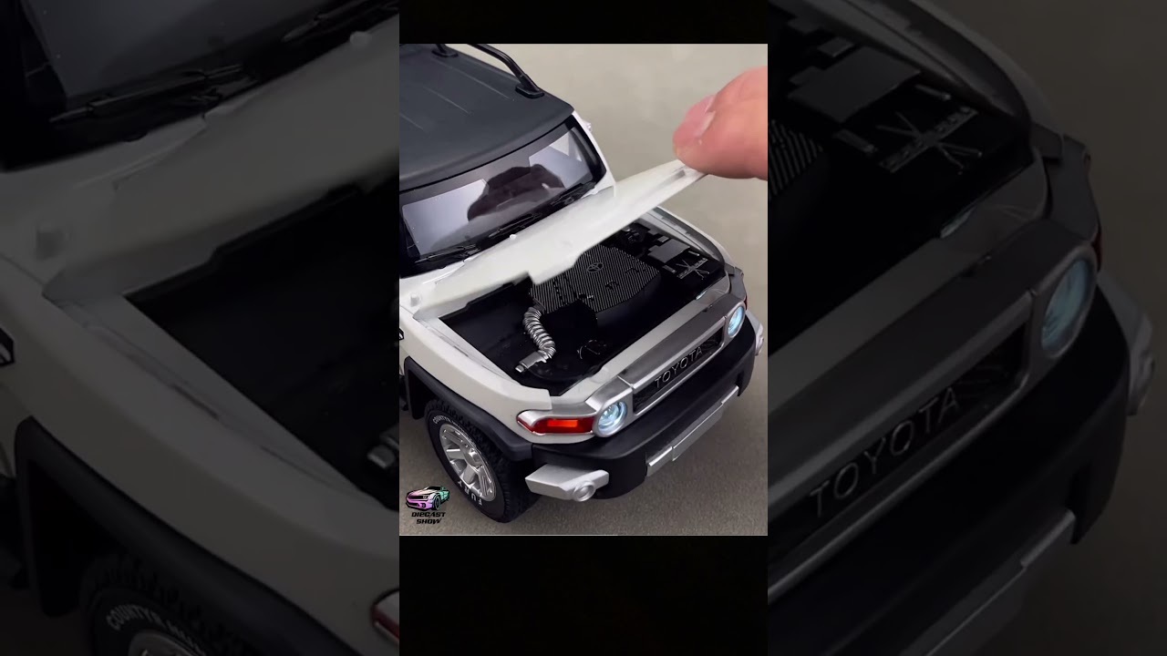 1/18 Toyota Land Cruiser Diecast Model Unboxing 