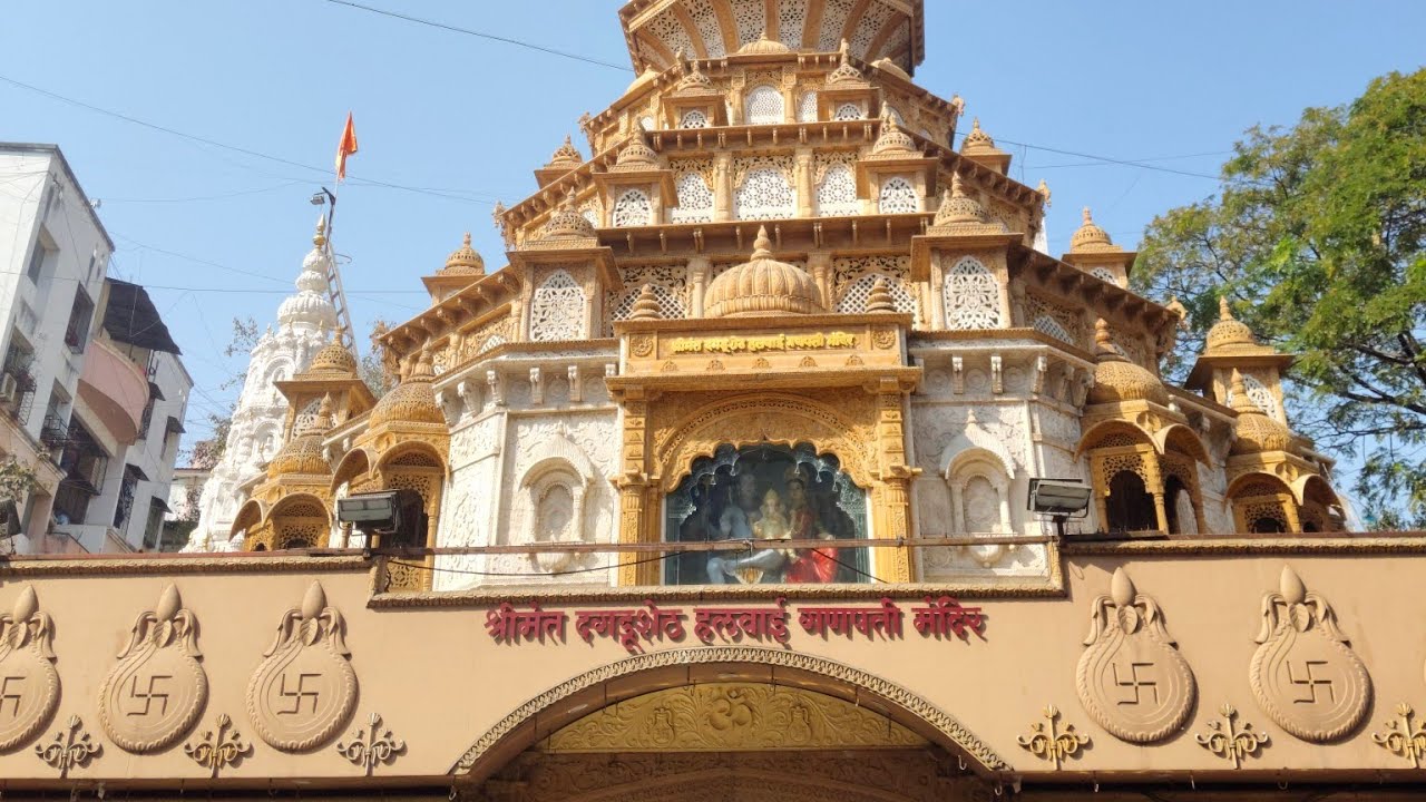 🙏श्रीमंत दगडूशेठ हलवाई🤗🥰🙏 vlog  बगा खुप मस्त आहे 🙏🙏