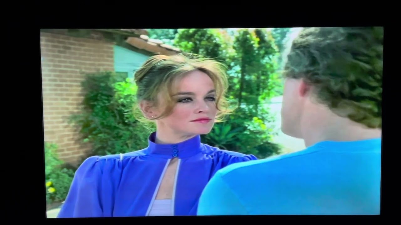 Dynasty: Michael tells Fallon off.