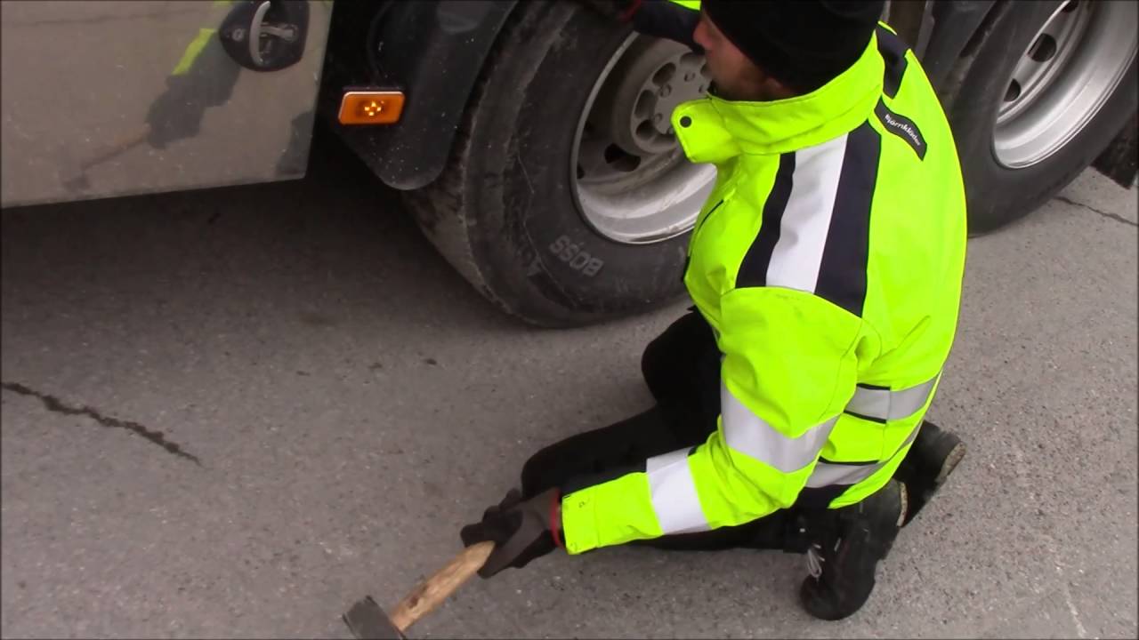 Säkerhetskontroll Yttre Lastbil