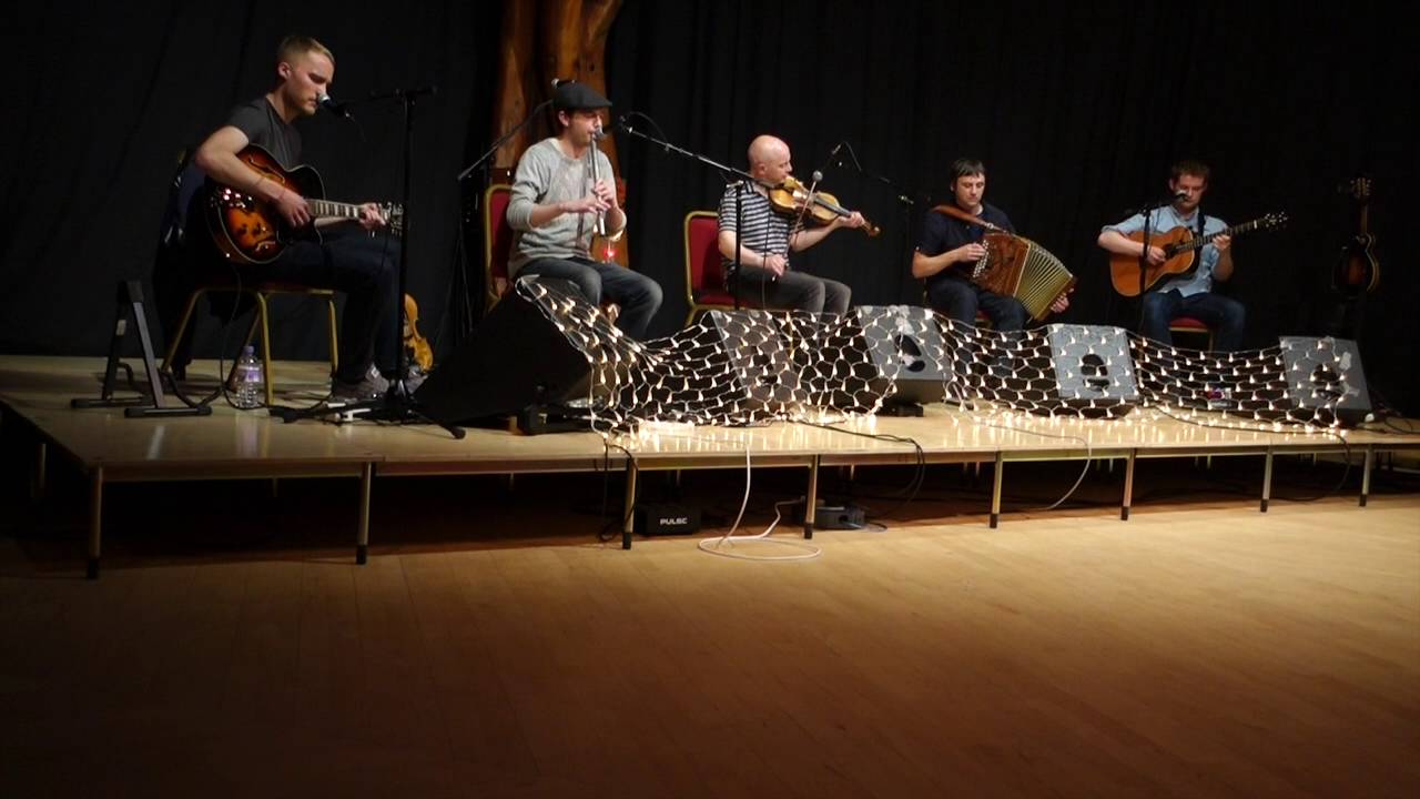 The John McCusker Band - Ae Fond Kiss/Leaving Friday Harbour