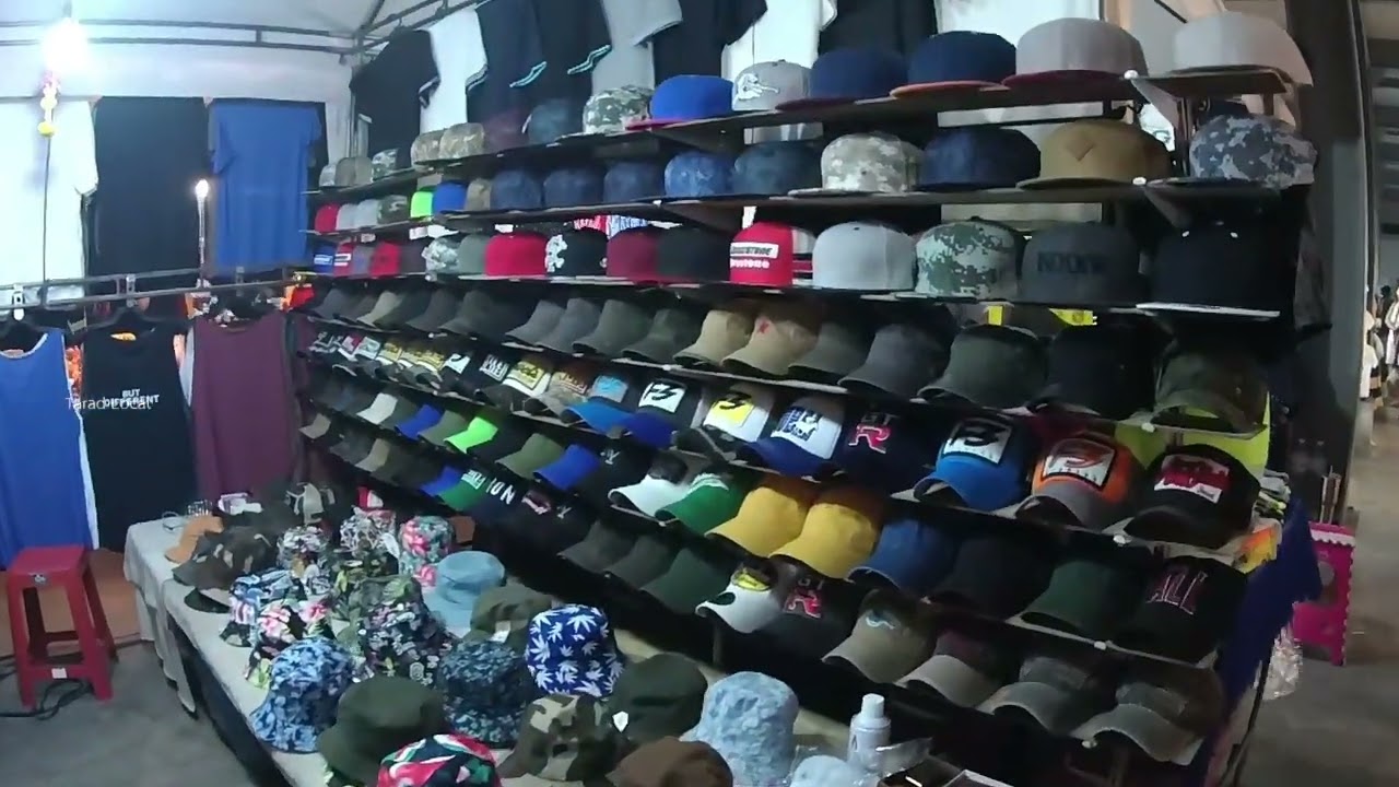 Thepprasit night market | Arts, crafts, Foods, Clothes etc. at Thepprasit market Pattaya Thailand
