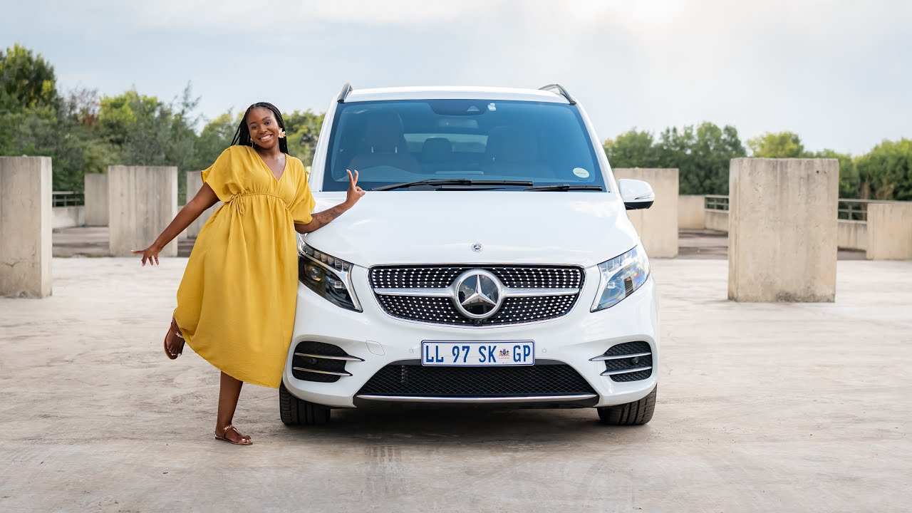 Mercedes Benz V-Class V300d 2023 года — идеальный автомобиль для перевозки пассажиров