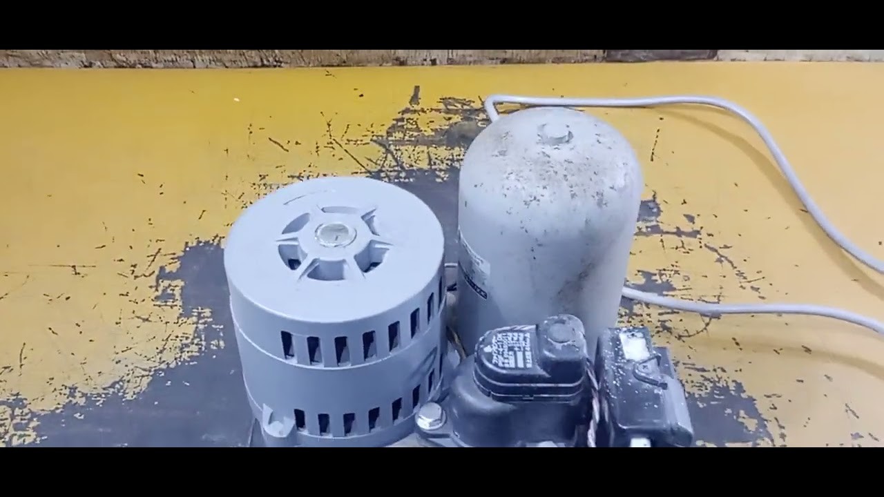 井戸ポンプ 川本 N3-156SH ジャンク品 外側の白いプラスチックカバー欠品 モーター動きますが異音がします ジャンク品 水を吸い上げるかも不明です ノークレームノーリターン