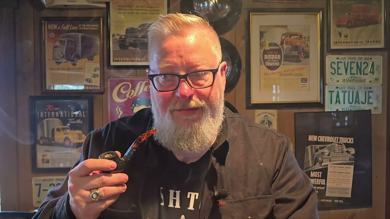 Unboxing Gladora's Pesse Canoe Oriental Flake