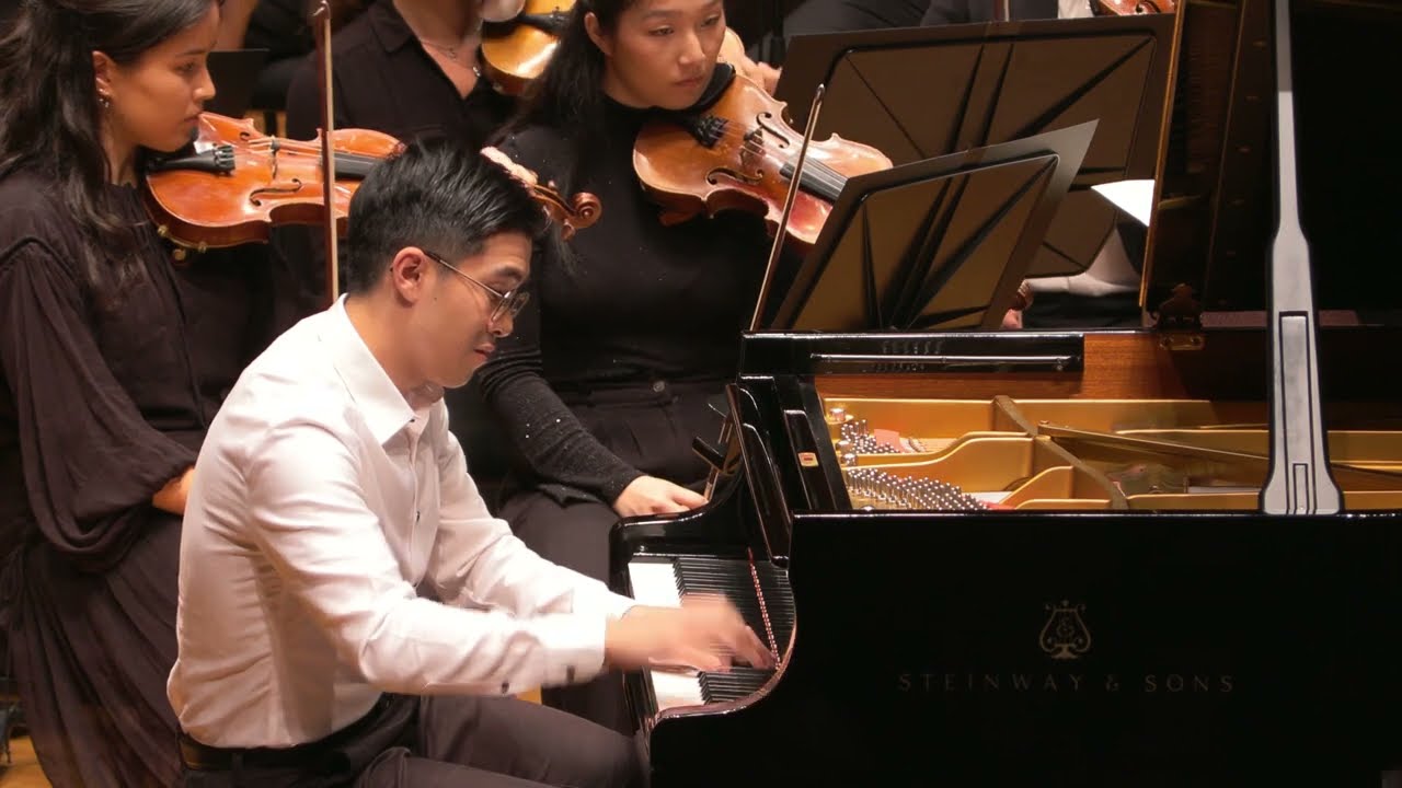 Ginastera Piano Concerto No. 1 - Timothy Kan