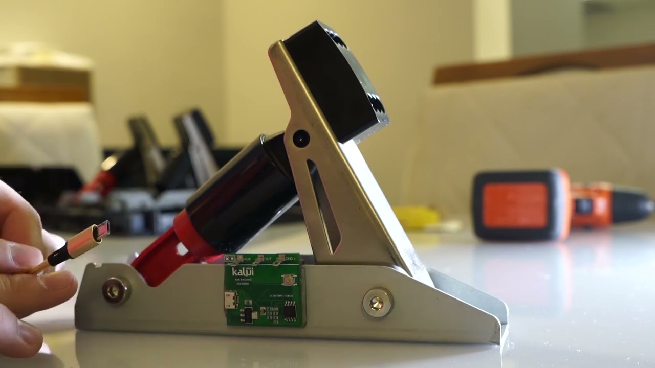 KALUI SIMRACING - Video de instalação do Sensor hall para os pedais dos volantes Logitech G29 e G920