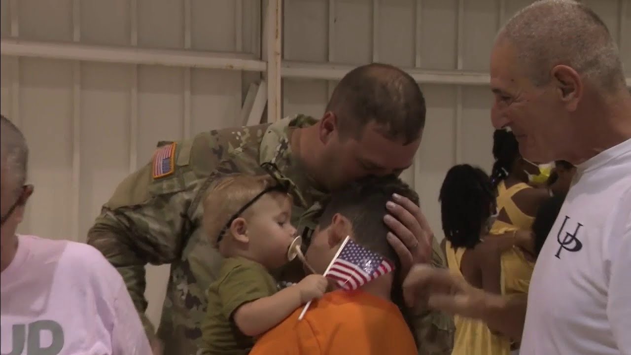 Hundreds of Florida National Guard members depart to Middle East
