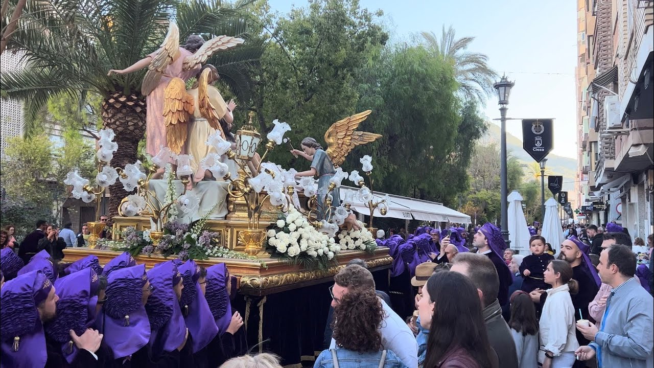 La alegría más melancólica. Traslado del Santo Sepulcro. Semana Santa de Cieza.