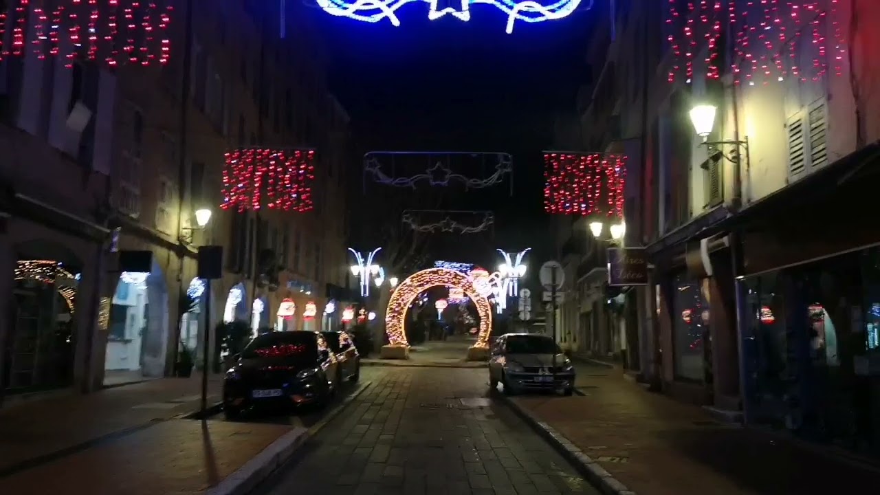 LES RUES DE GRASSE LA NUIT C'EST CALME / Balade nocturne dans la vieille ville de Grasse