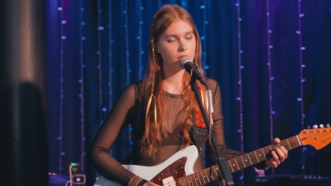 Mazzy Star - Into Dust (cover)