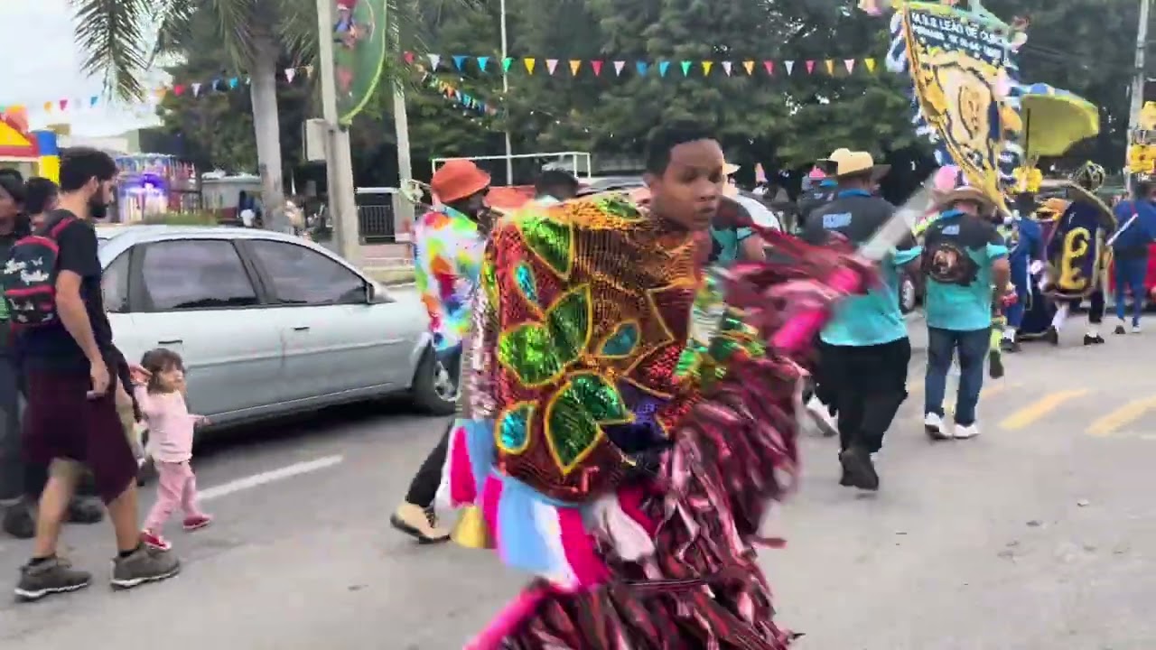 Maracatu Leão De Ouro de Nazaré da Mata  na cidade de Arcoverde - Festival Pernambuco Meu País